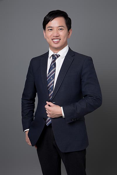 Hu Qiuhua,Lawyer (图1)